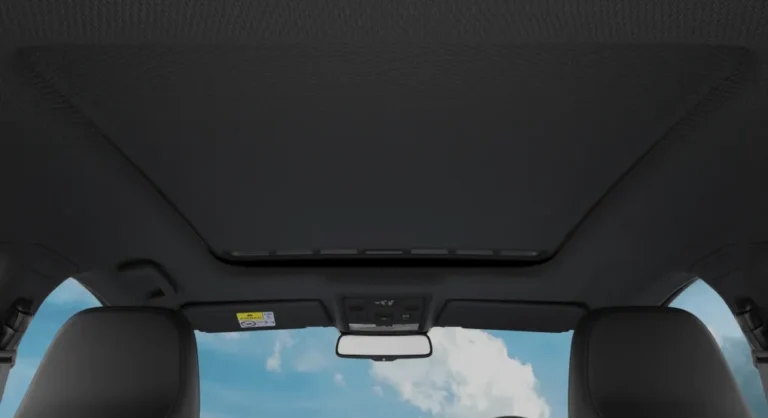 which tata nexon has sunroof